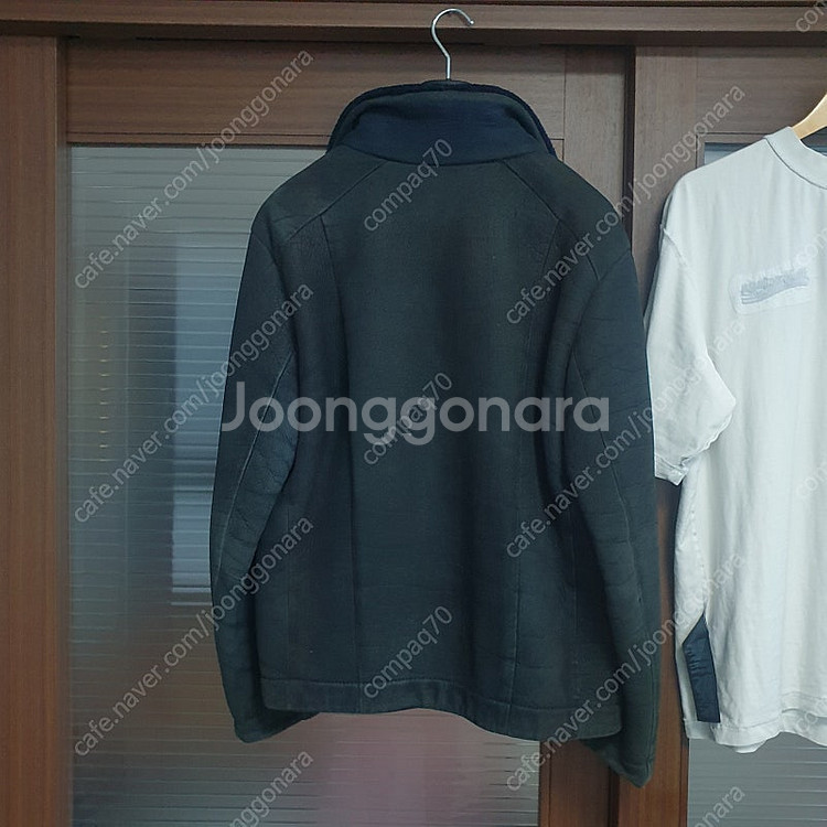 엠포리오 아르마니 블랙라벨 페이크퍼 무스탕 자켓 100...--1