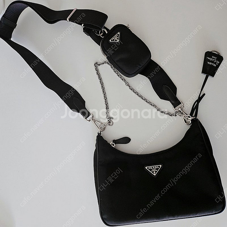 프라다 리에디션 2005 리나일론 백--1