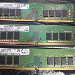삼성 DDR4-2666 8gb *2 판매합니다.