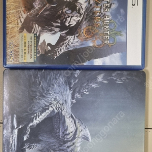 PS5 몬스터헌터 와일즈 초회판 스틸북 코드미사용 택포 3.4에 판매합니다.