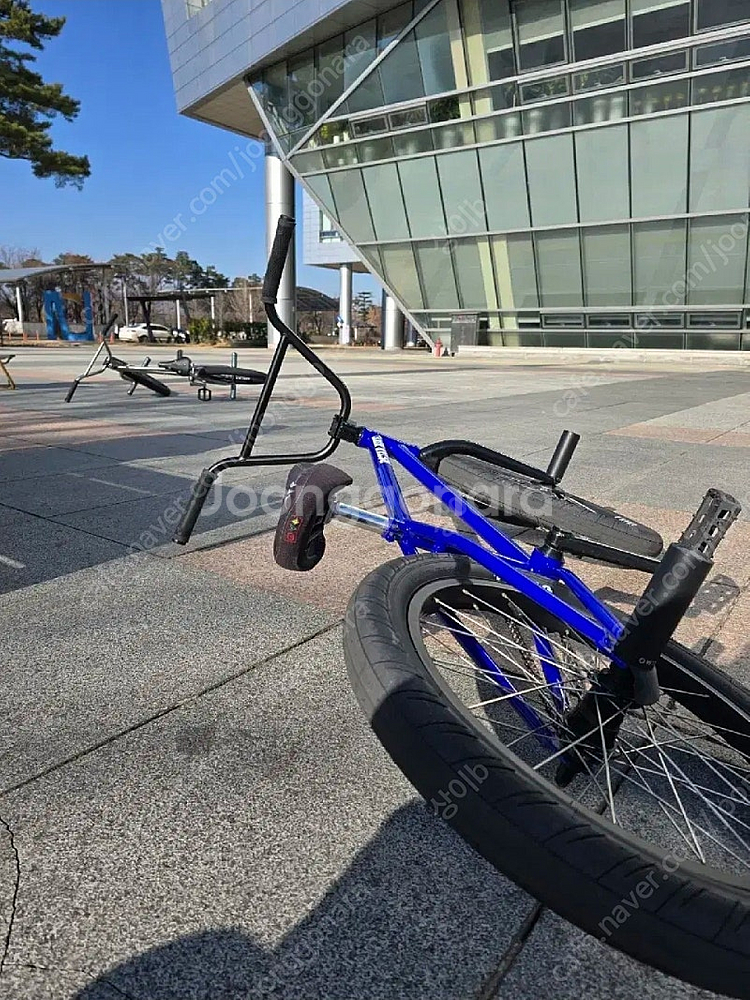 관리 잘된 bmx 풀커스텀 자전거 판매합니다--0