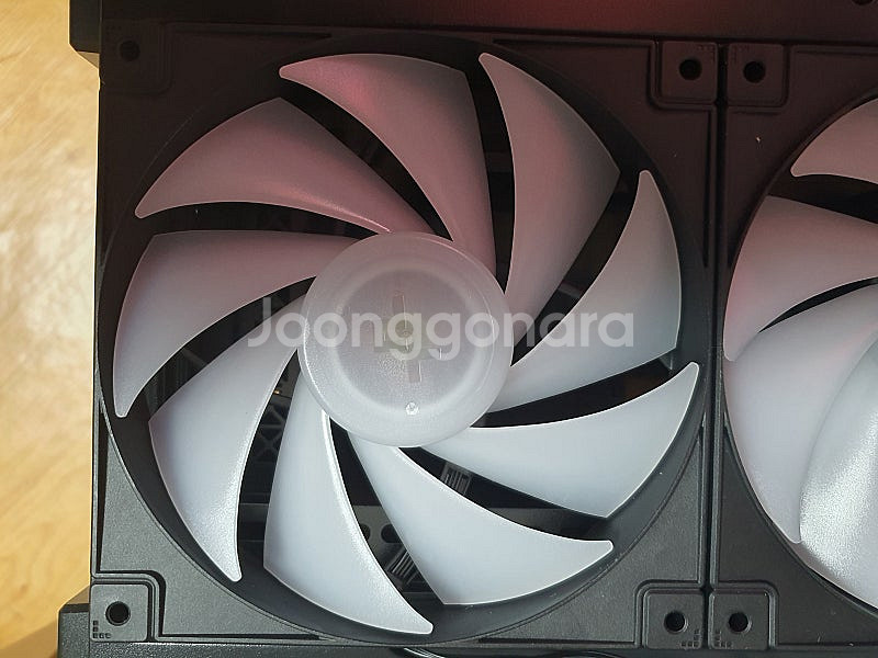 딥쿨CH560,다크플래쉬DF7100,커세어3000D에어플로우,ASUS TUF GT502,리안리O11D XL ROG,...--4