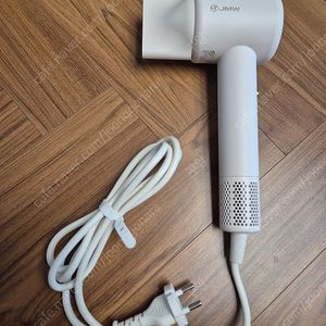 [3회사용 새것같은 드라이기, 5만원] JMW 케어부스터(SDU3A01A) 드라이어 / 헤어 드라이기 팝니다.