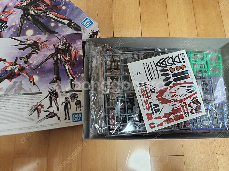 마크로스 프라모델 yf29 yf19--1