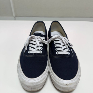 반스 볼트 어센틱 네이비 300 사이즈 판매합니다