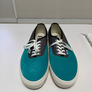 반스 어센틱 공홈 커스텀 주문 300사이즈 새상품 판매합니다.