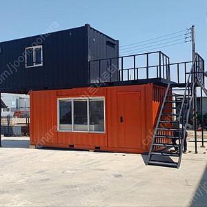 컨테이너1,2층 통 팝니다.