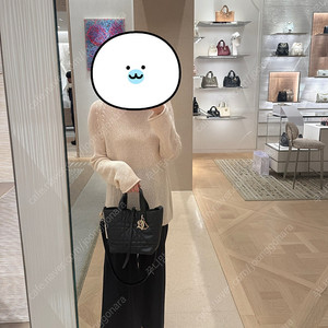 [미개봉 새상품] 디올 뚜주흐 버티컬 스몰 블랙