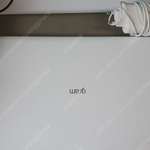 LG그램 15인치 15z90n-vr56k i5-10세대 램8기가 SSD500