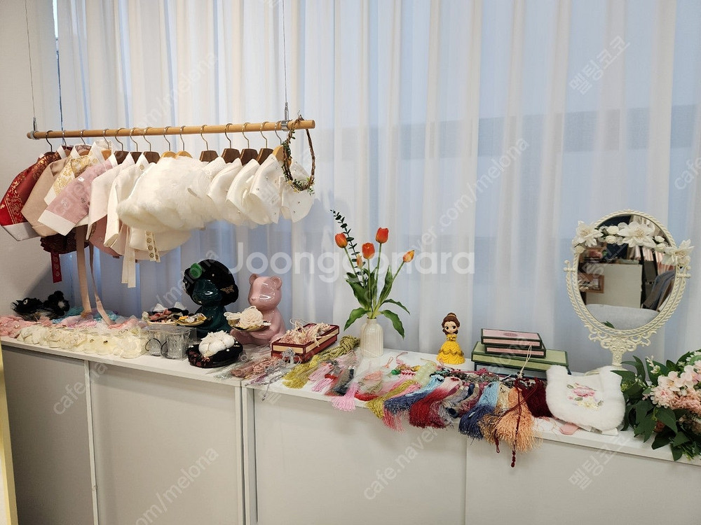 돌드레스,돌수트,성인드레스,혼주한복,예식한복등 집기일괄...--5