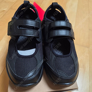 (새상품) 뉴발란스 브리즈 블랙 25ss 250