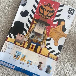 토이스토리 페이퍼토이 우디