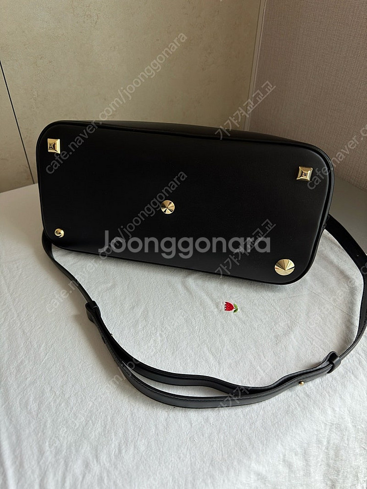 메종 마르지엘라 5AC 미디움백 블랙 [85만원]--3