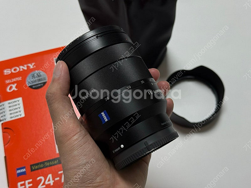 SONY 알파 Vario-Tessar T* FE 24-...--3