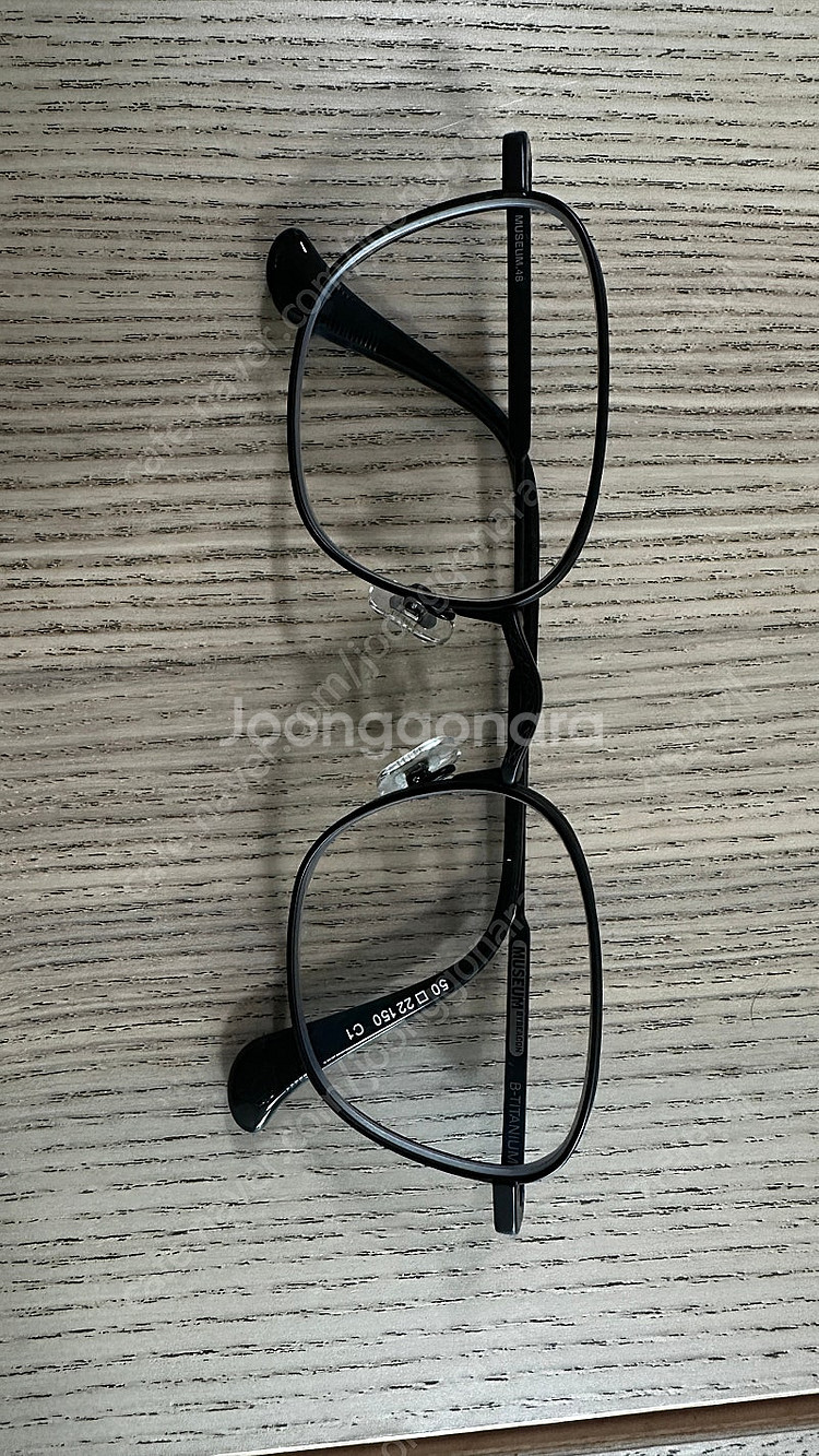 패션안경 뮤지엄바이비컨 안경 MUSEUM48 C1 Black 50size 판매합니다--0