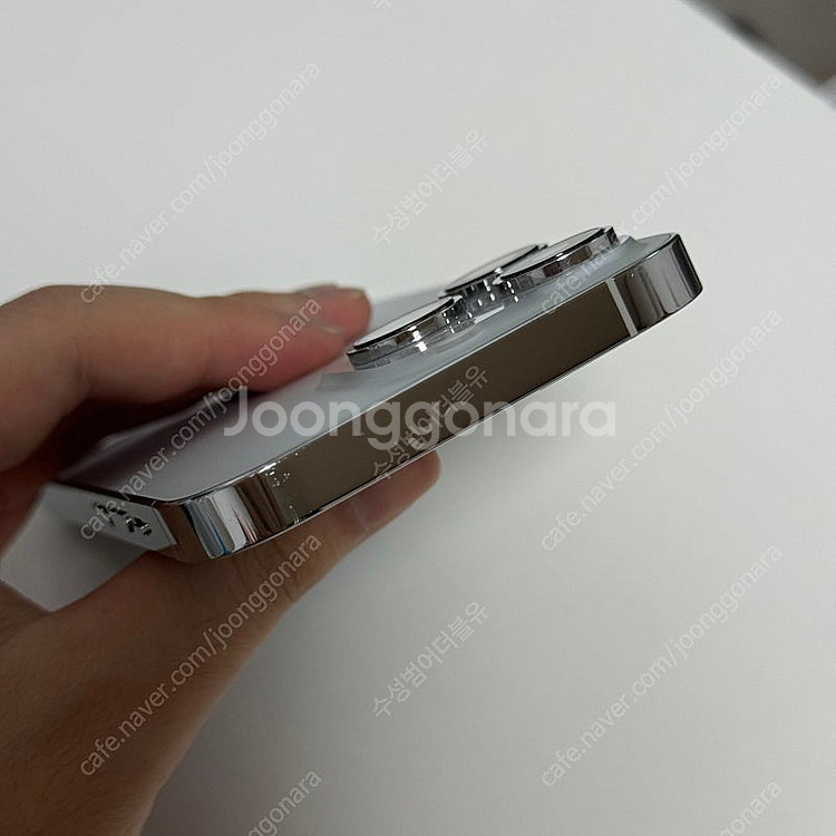 아이폰 14 프로 256GB 미국판 카메라 무음 실버--2