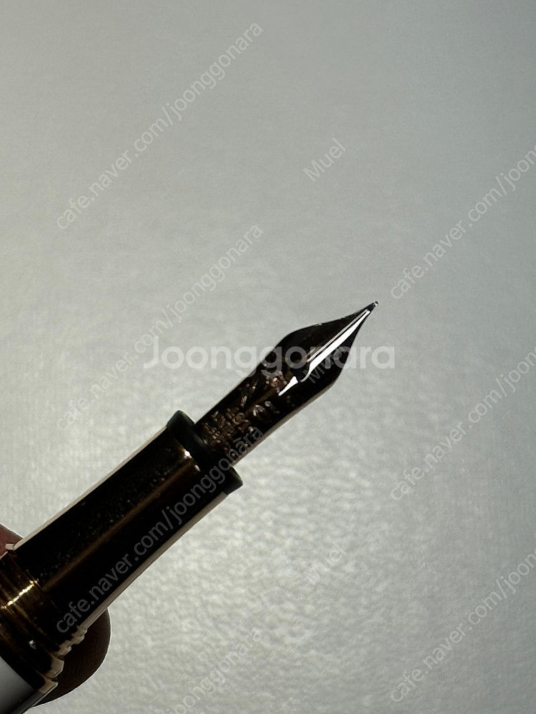 몽블랑펜 마를린먼로 에디션(EF) 팝니다.--2