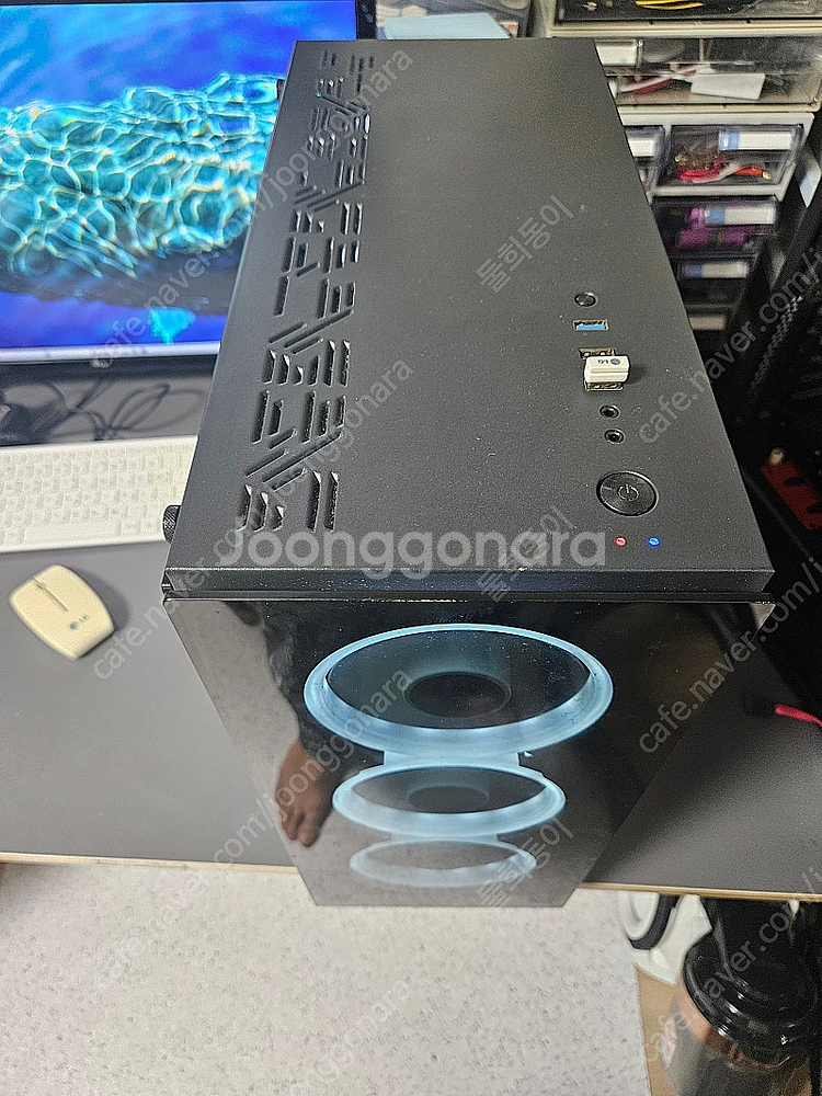 (부산직거래만) 데스크탑 본체 i5-9400F 16G램...--7