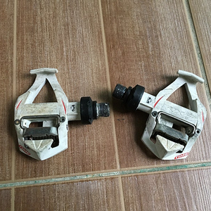 클릿페달 몇가지.