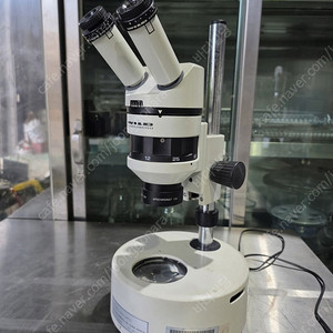 중고 Wild Heerbrugg M5A Stereo Microscope 실체 현미경 팝니다.