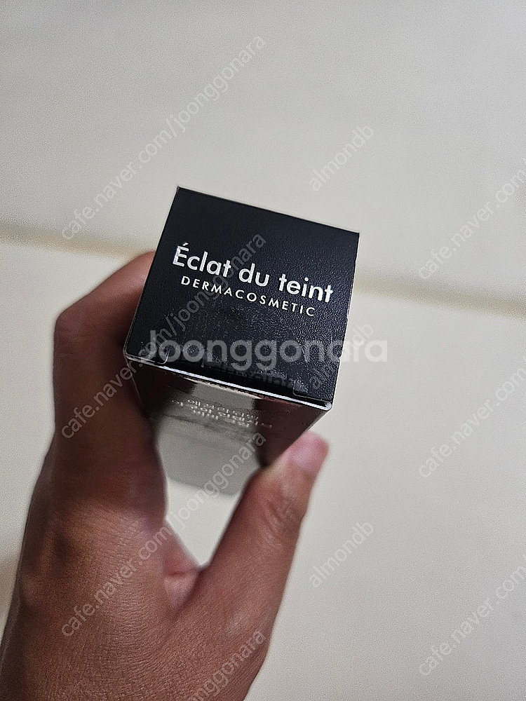 에끌라뒤땅 아쿠아 인텐시브 비비크림 반택포--1