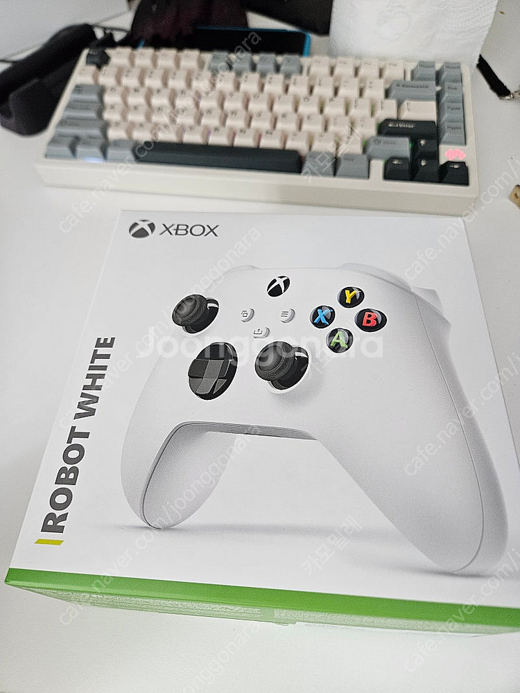 XBOX 4세대 컨트롤러 로봇화이트 미개봉--0