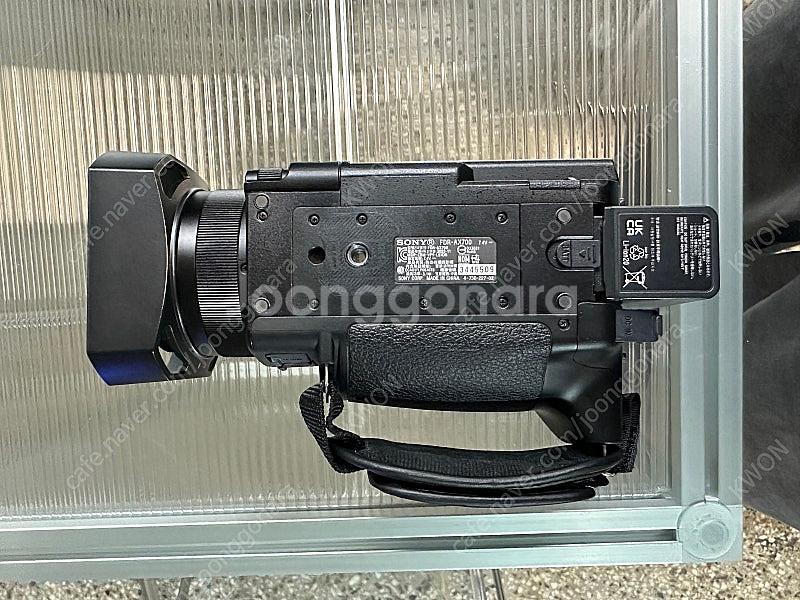 sony ax700 캠코더 판매합니다--3