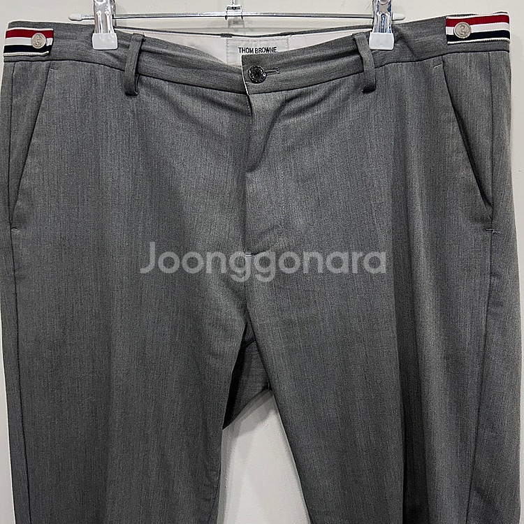 톰브라운 3선 스트레이트핏 정장바지 슬랙스--0