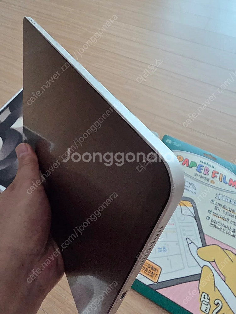 아이패드 에어 5세대 wifi 팝니다--5