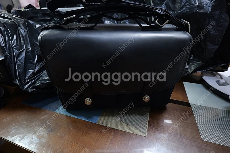(가격재조정)오버베르트 뮌헨 카메라 가방 판매합니다.--3