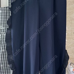 럭키슈에뜨 플리츠 팬츠