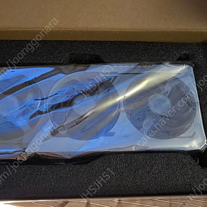 9070xt 스틸레전드 화이트