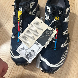 살로몬 새상품 285 XT-6 GTX Carbon/Vanilla Ice/Liberty