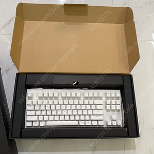 리얼포스 gx1 45g 화이트 새제품