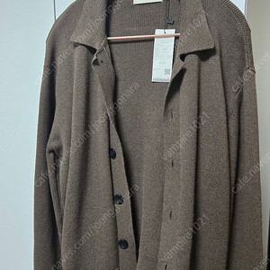 지오다노 가디건 M 사이즈 판매 합니다