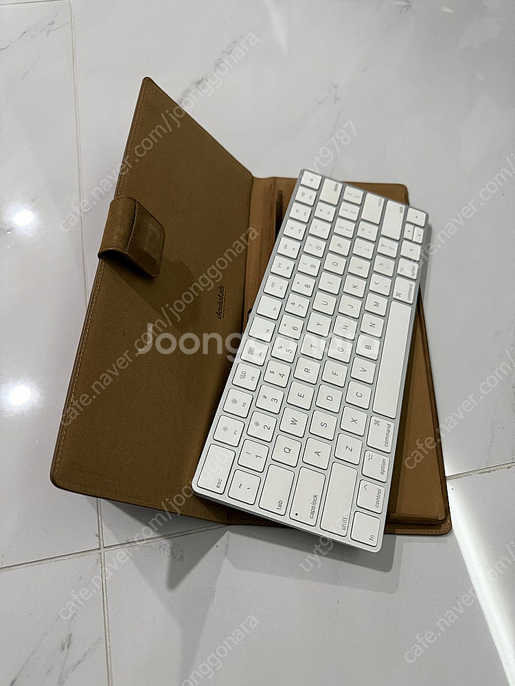애플 매직키보드 + 도도랩 파우치--1