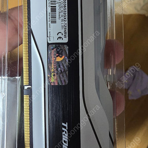 DDR5 64G(32G×2) 6000 CL30 TRIDENT Z5 NEO rgb j 화이트 세트