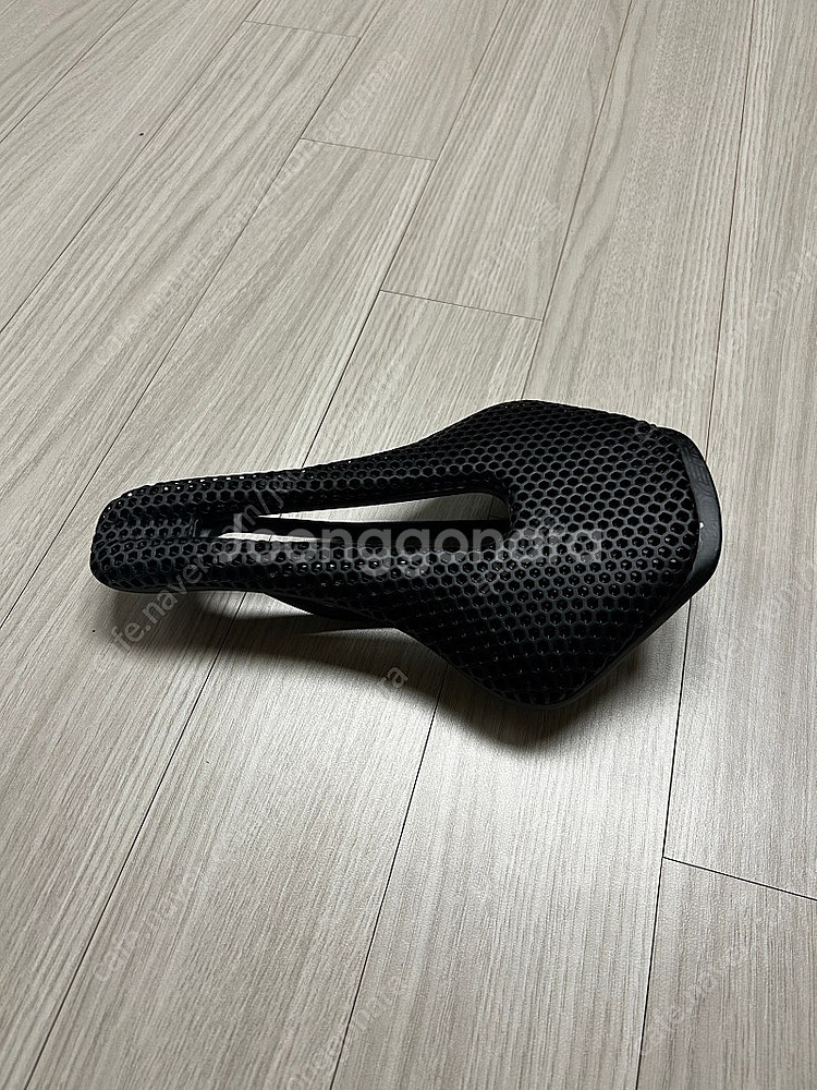 RYET 탄소 카본 안장 새상품 팝니다--0