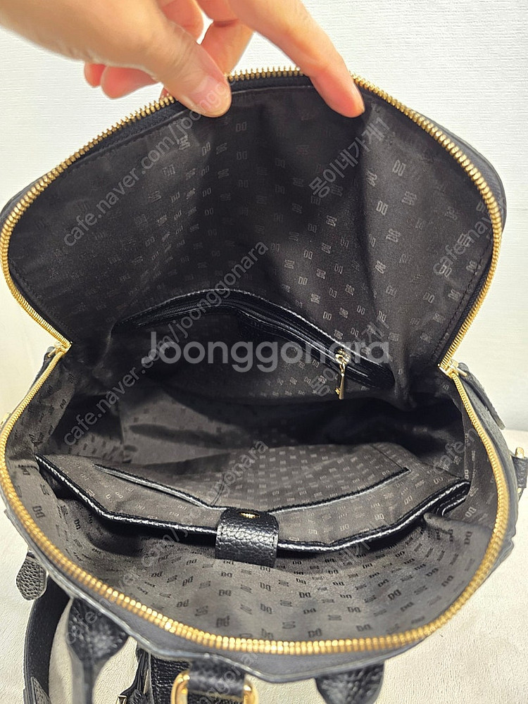 거의새거) 닥스 블랙 스터드 장식 백팩 토트백 숄더백 ...--7