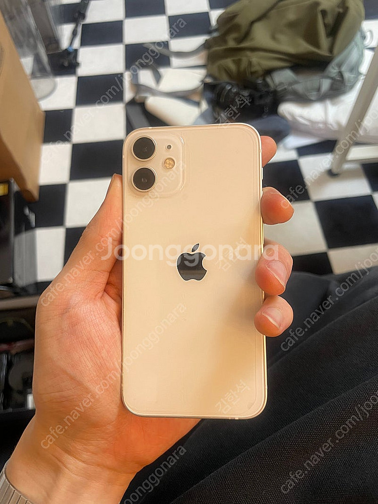 아이폰 12 mini 화이트 128gb, 배터리 56%...--3
