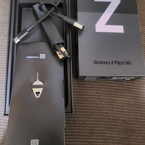 갤럭시 Z플립3 풀박