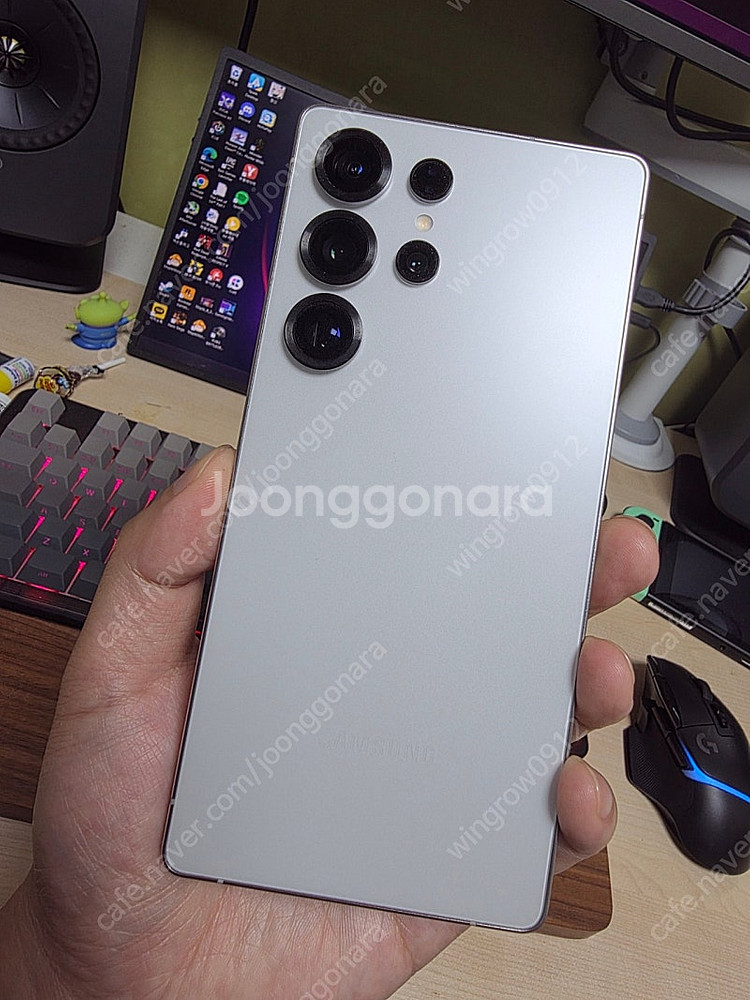 갤럭시 S25 울트라 화이트 256GB 팝니다.(삼케플...--0