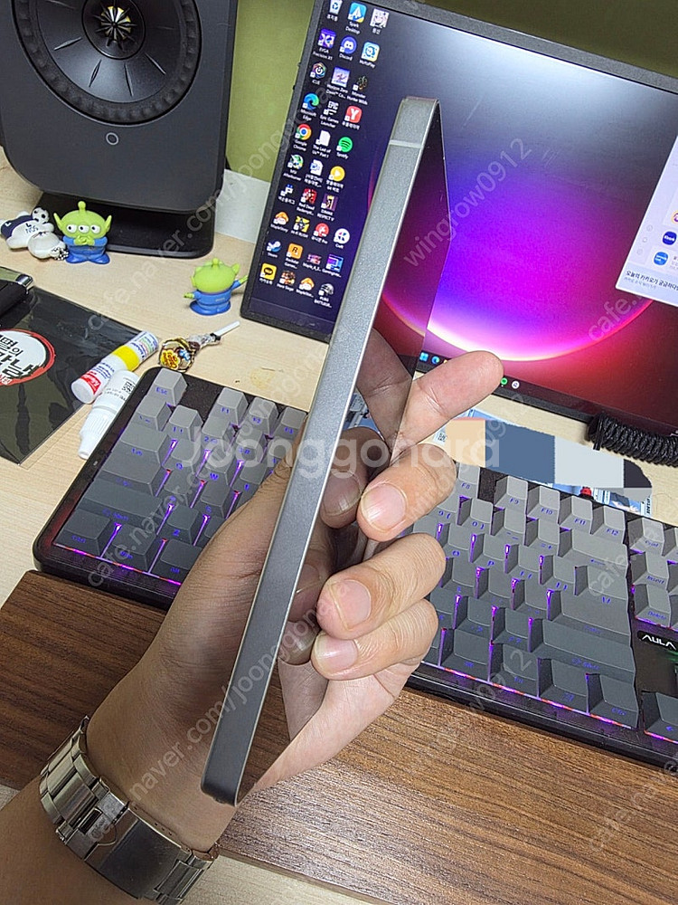 갤럭시 S25 울트라 화이트 256GB 팝니다.(삼케플...--5