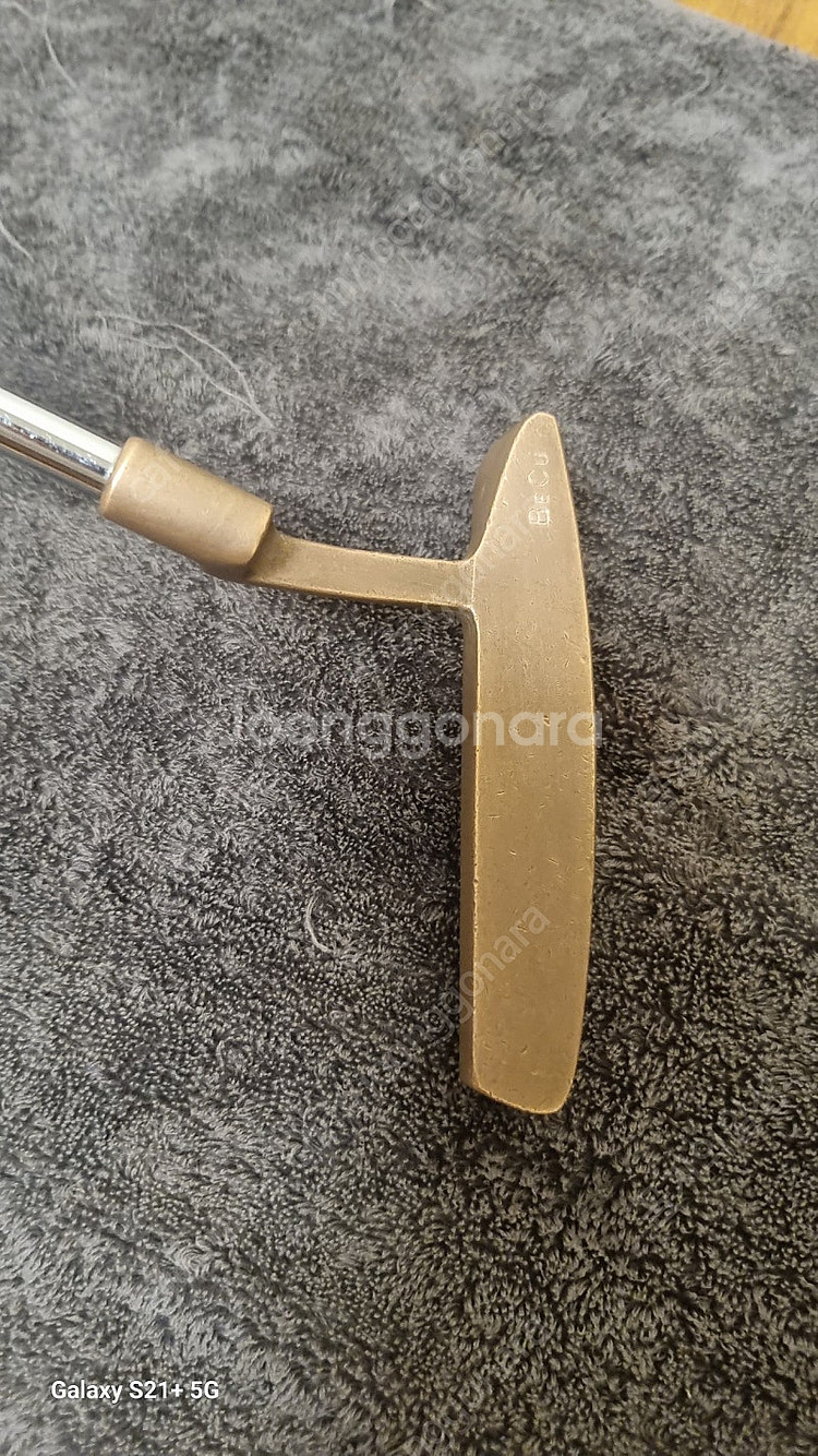 핑 팔 4 황동 퍼터 33인치 특A급 팝니다 커버없음--4