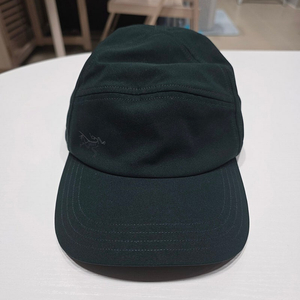 (새제품) 아크테릭스 엘라호 캡 에니그마 색상 팝니다