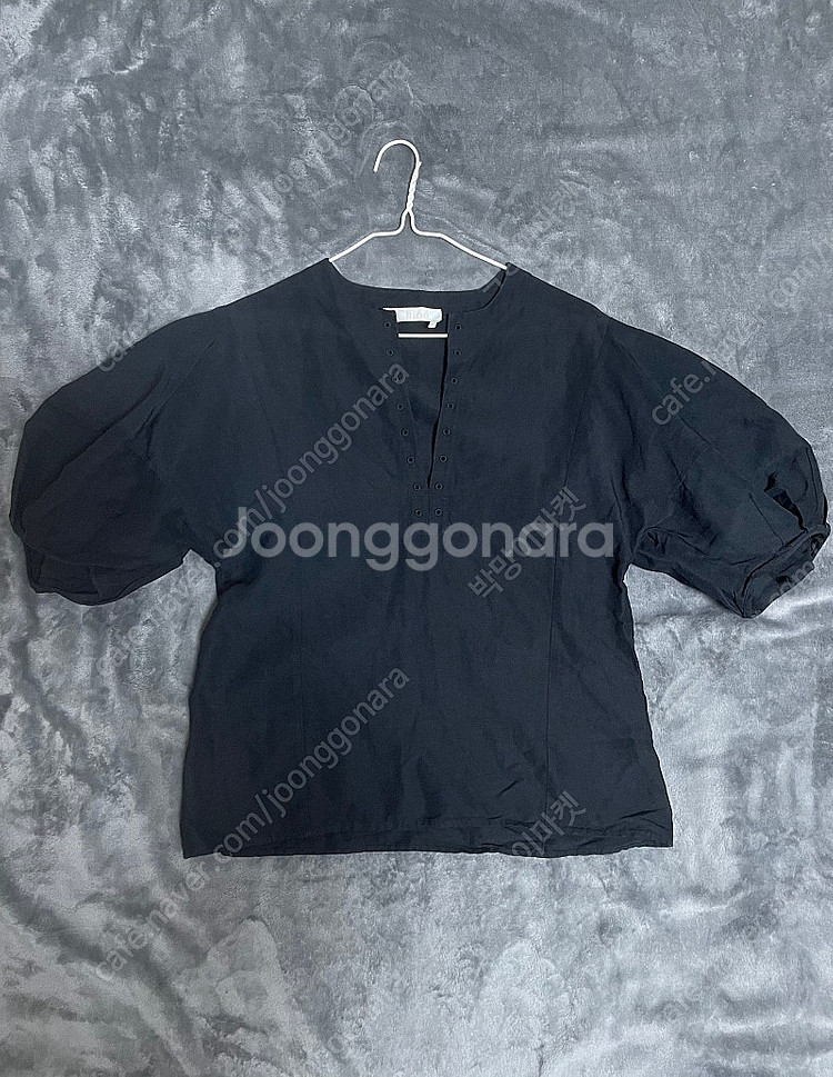 끌로에 블랙 반팔 셔츠 정품--0