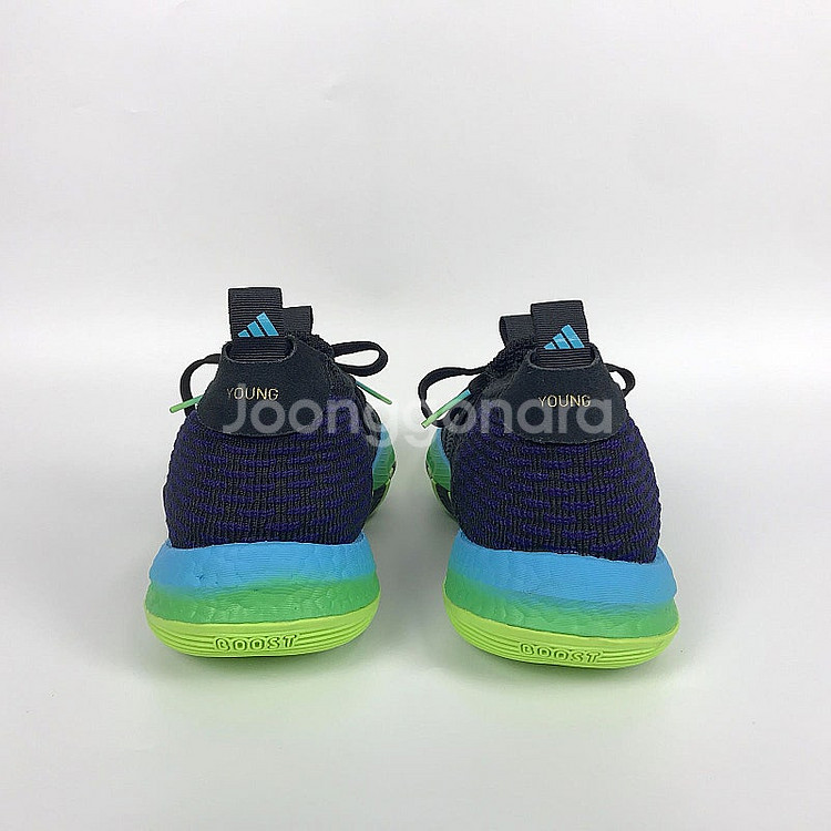 아디다스 트레이영 2.0 농구화 신발 운동화 남성285 판매합니다--6