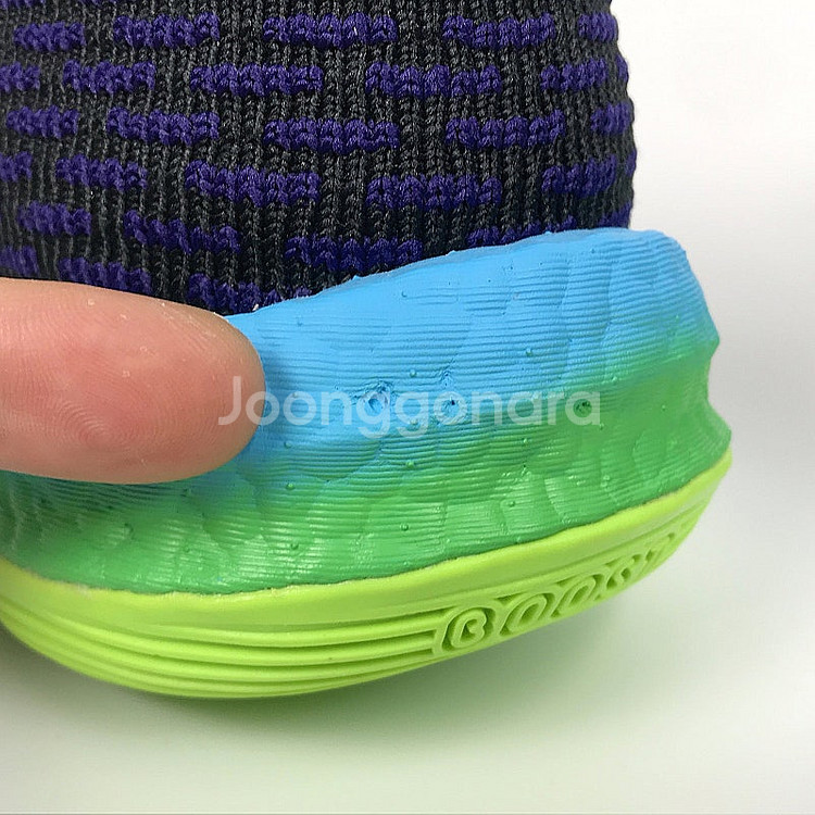 아디다스 트레이영 2.0 농구화 신발 운동화 남성285 판매합니다--7