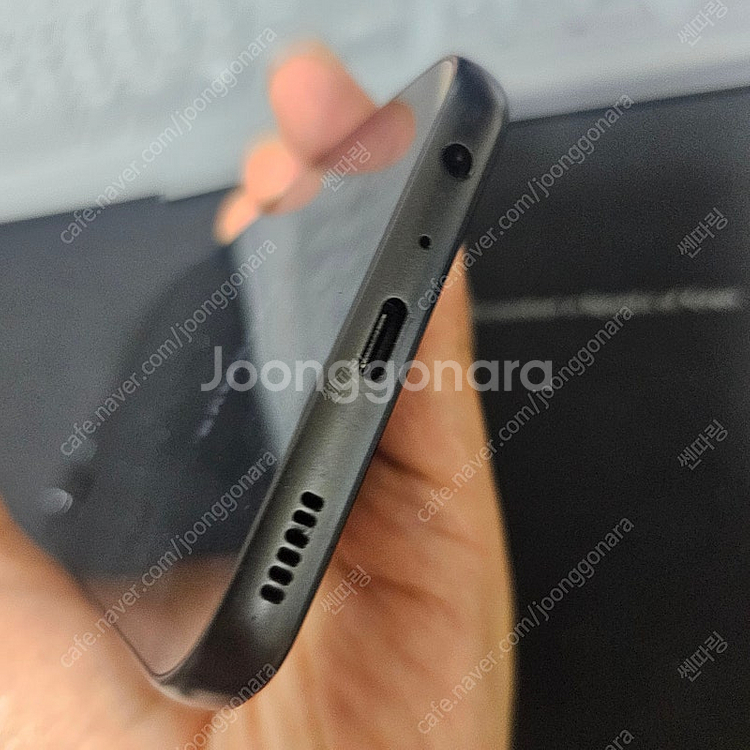 갤럭시A24 블랙 128GB 7만원 팝니다.--3