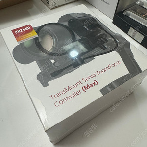 (미개봉) Zhiyun TransMount 서보 줌/포커스 컨트롤러 지윤텍 포커스 컨트롤러